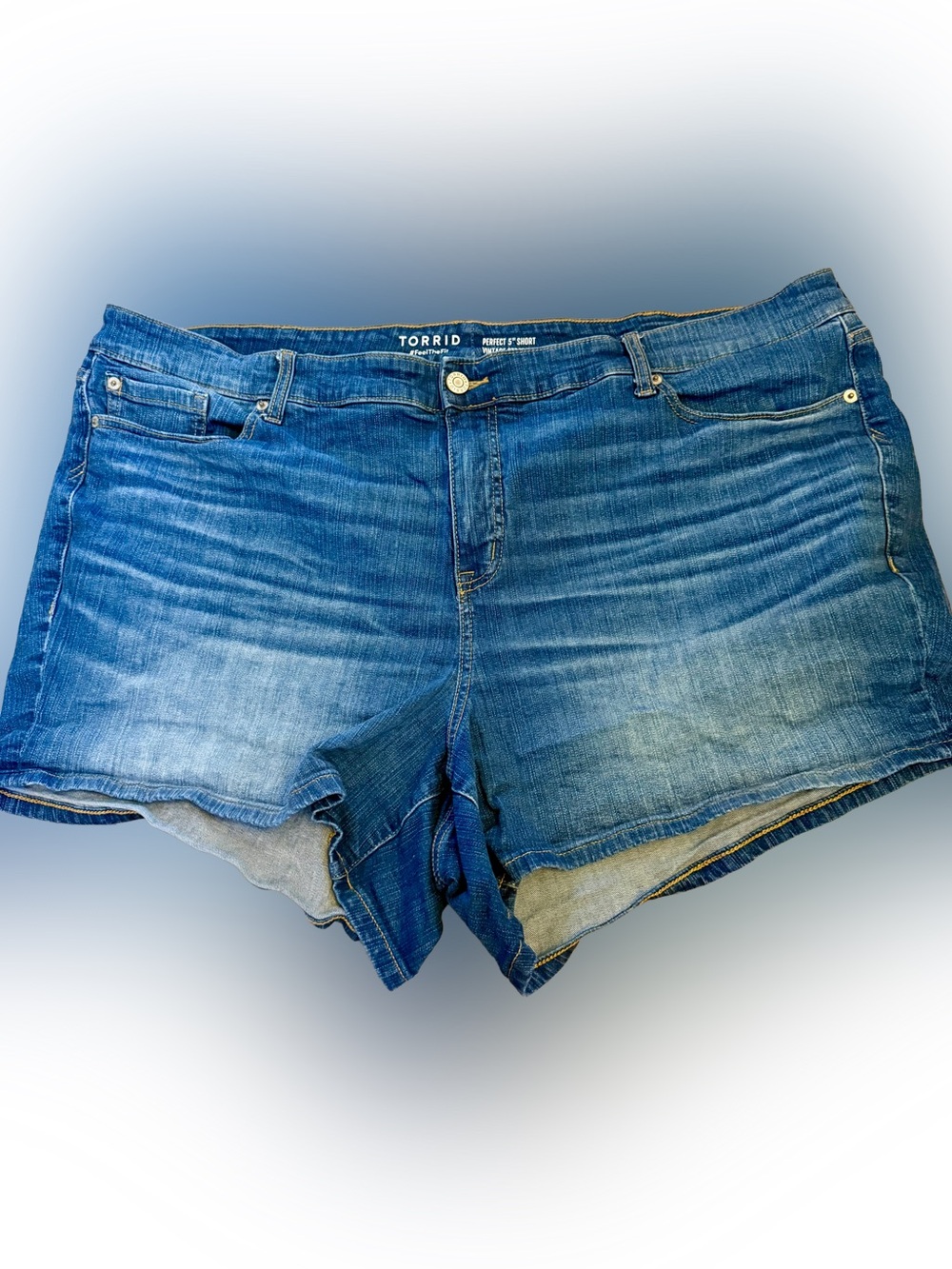 torrid Medium Blue Wash Denim Shortie Shorts
